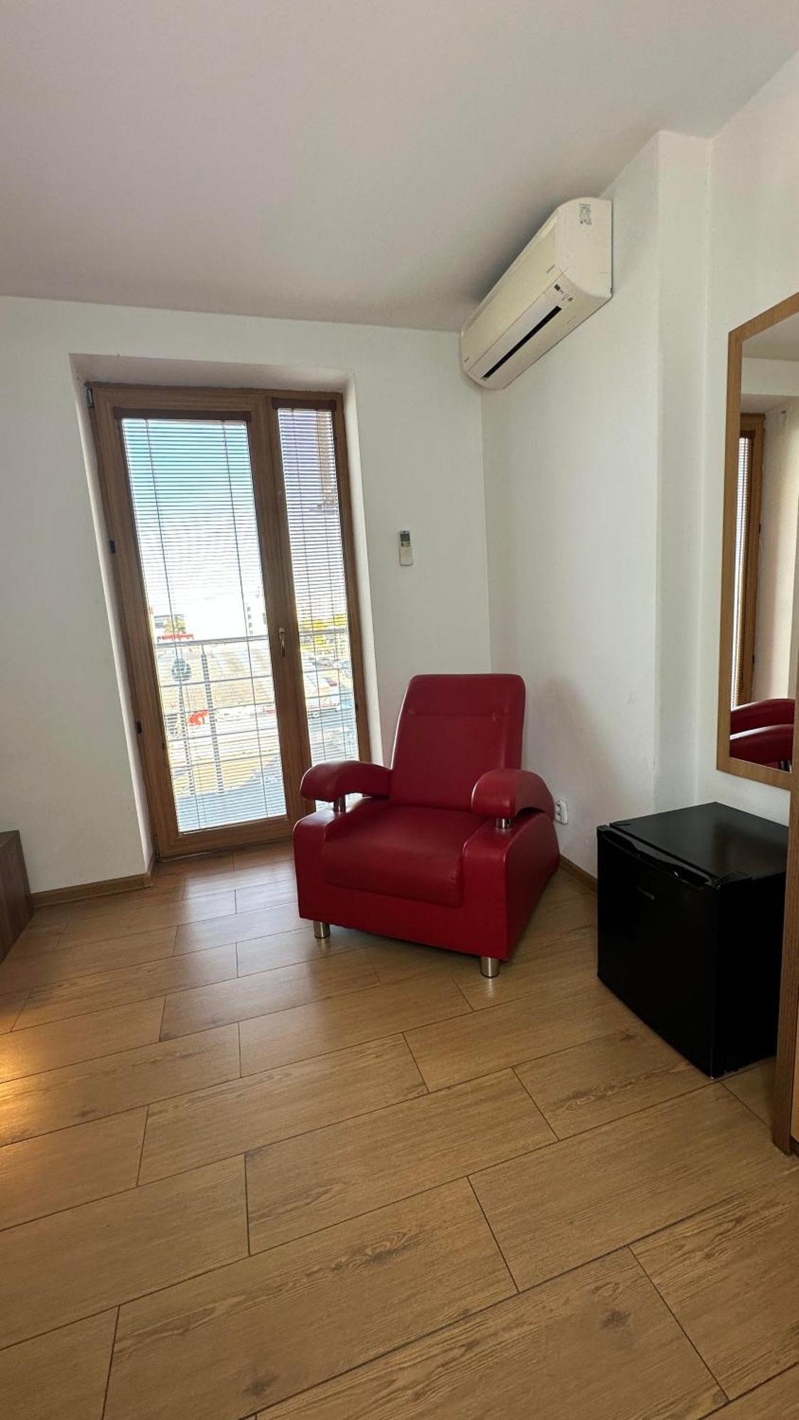 Hotel Muza Kosice Ngoại thất bức ảnh